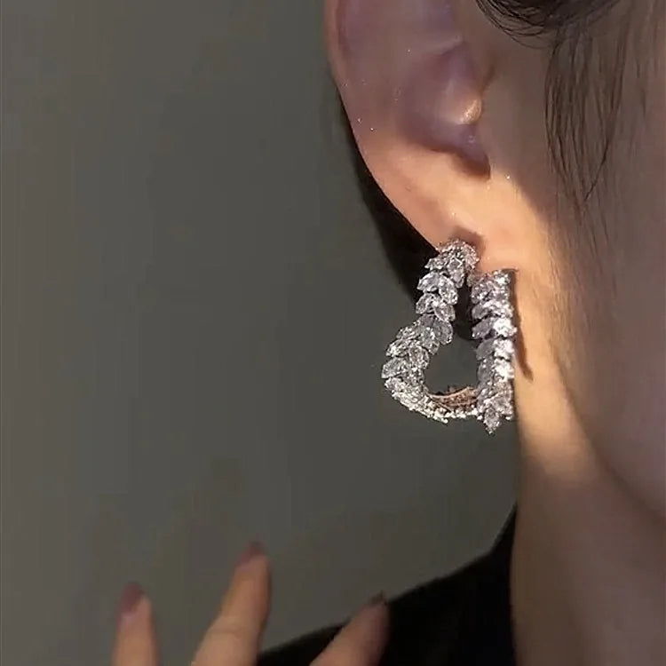 GG Love Heart Hoops