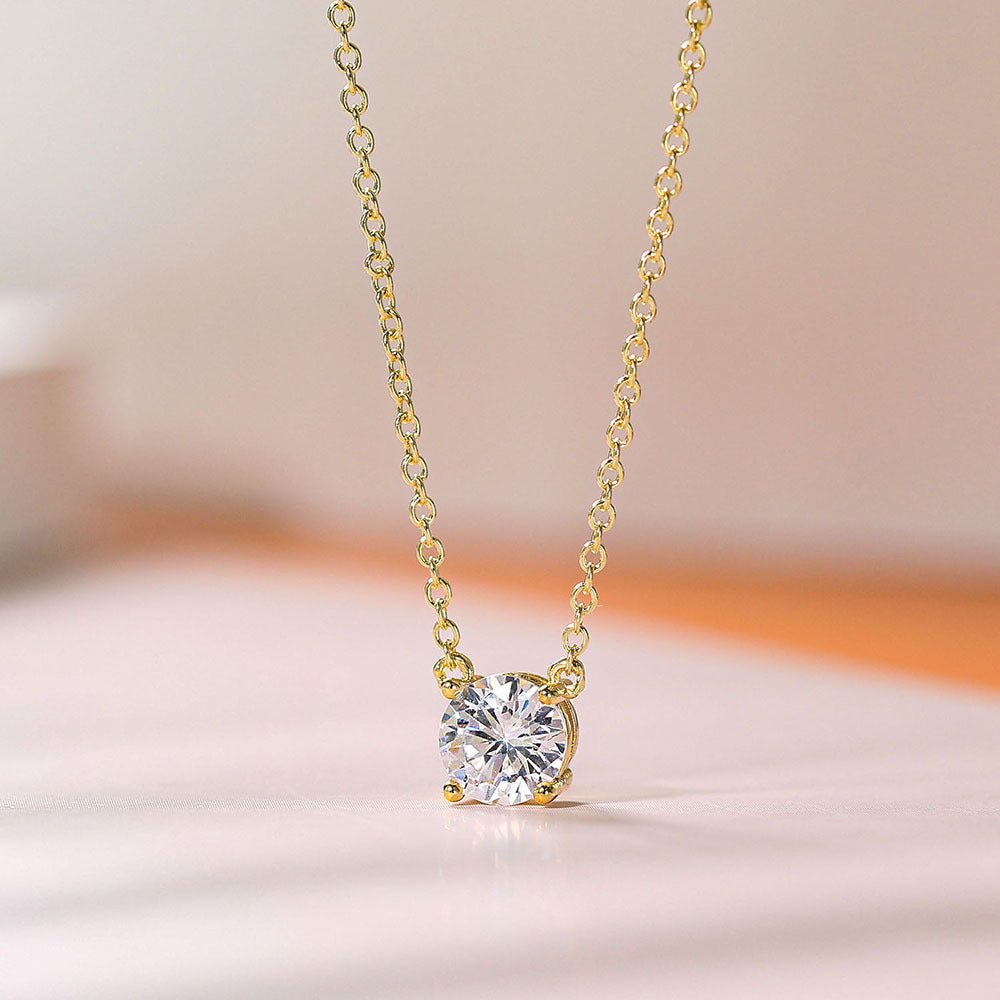 Muse Round Diamond Necklace - Gold