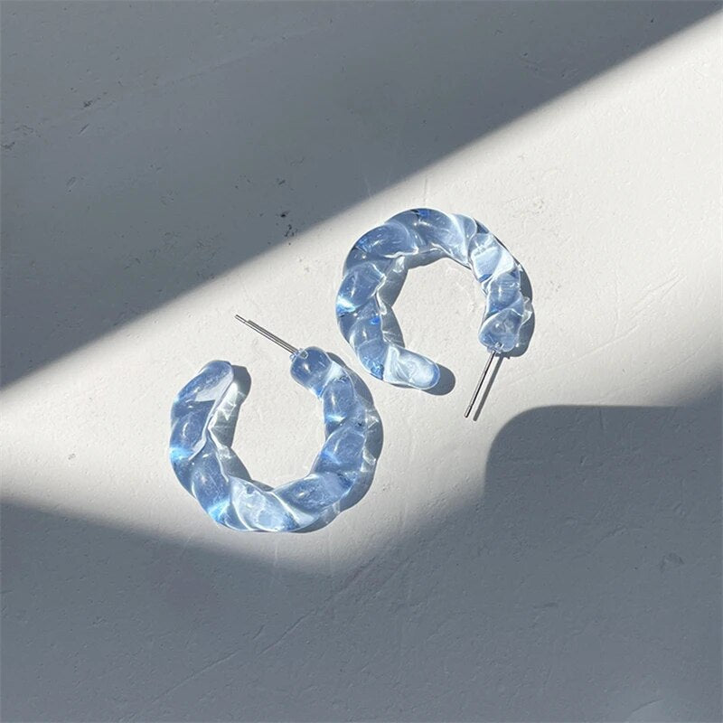 47007591694633