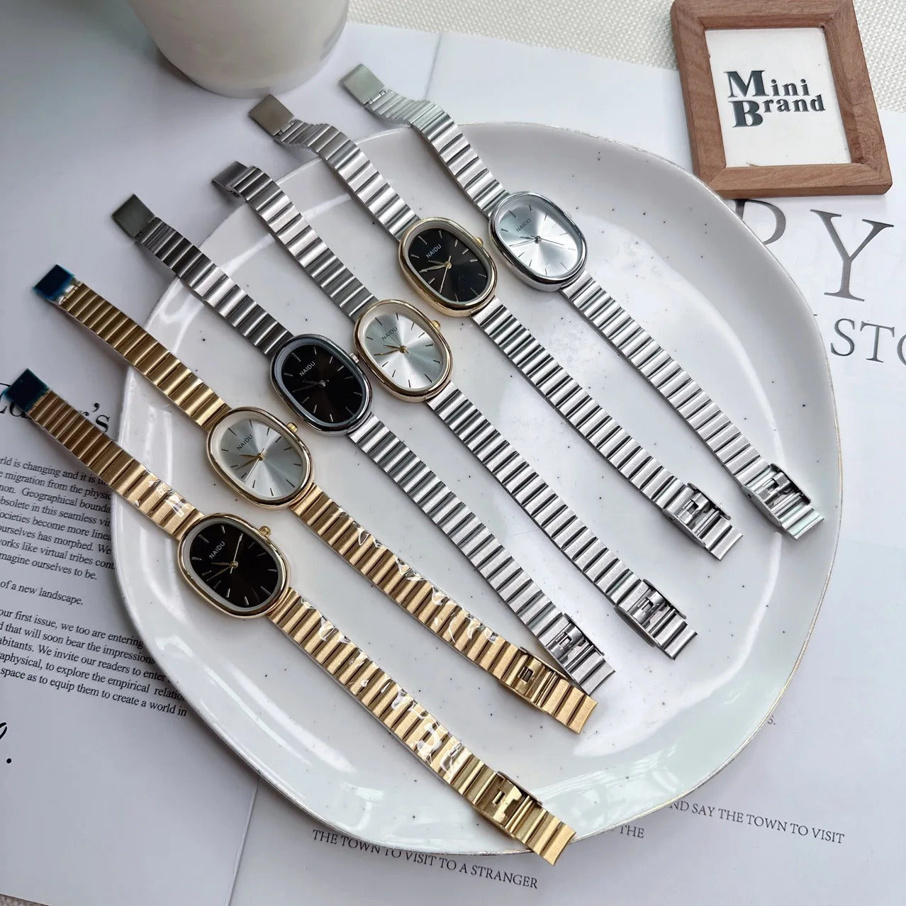 Calla Quartz Stainless Steel Oval Wristwatch - Gold Black