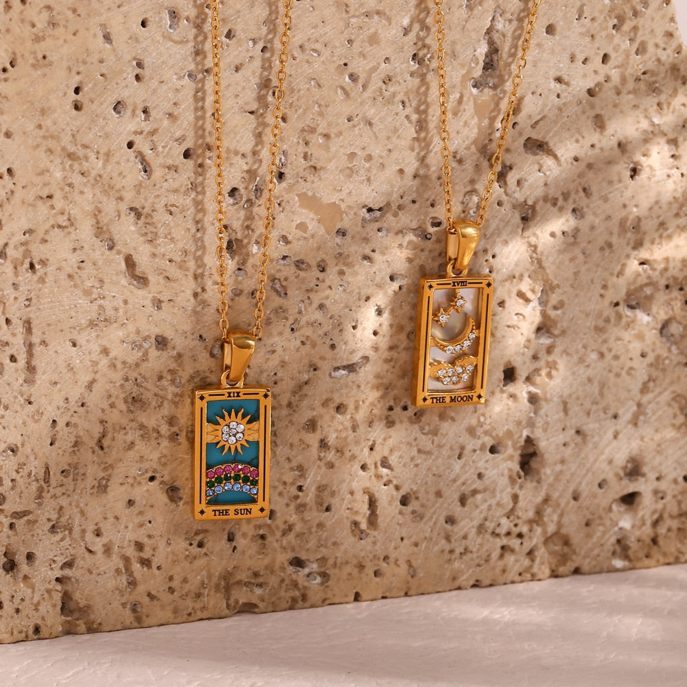 Tarot® Gold World Necklace