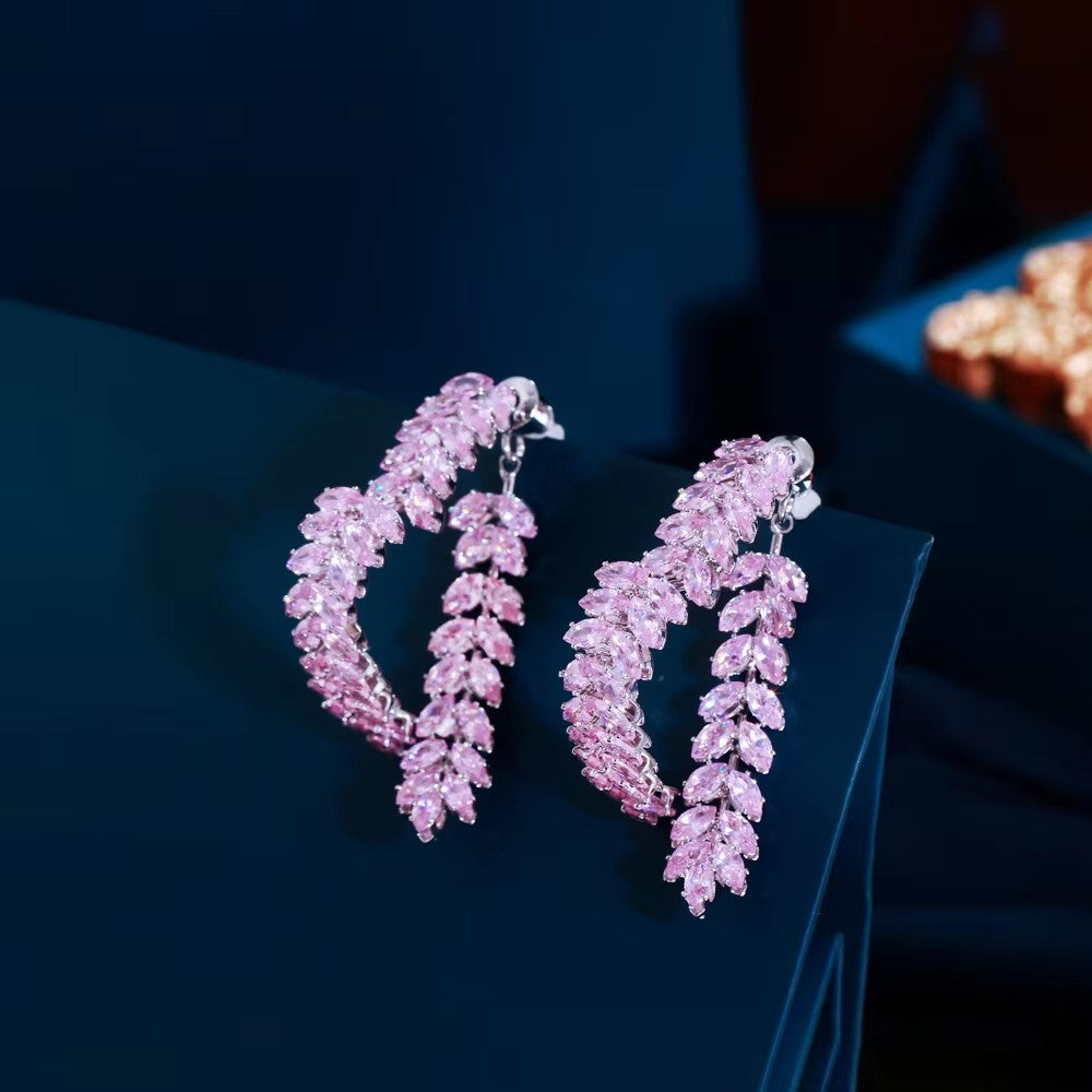 GG Love Heart Hoops